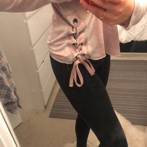 ⭐️ CUTE american eagle pullover!! ⭐️